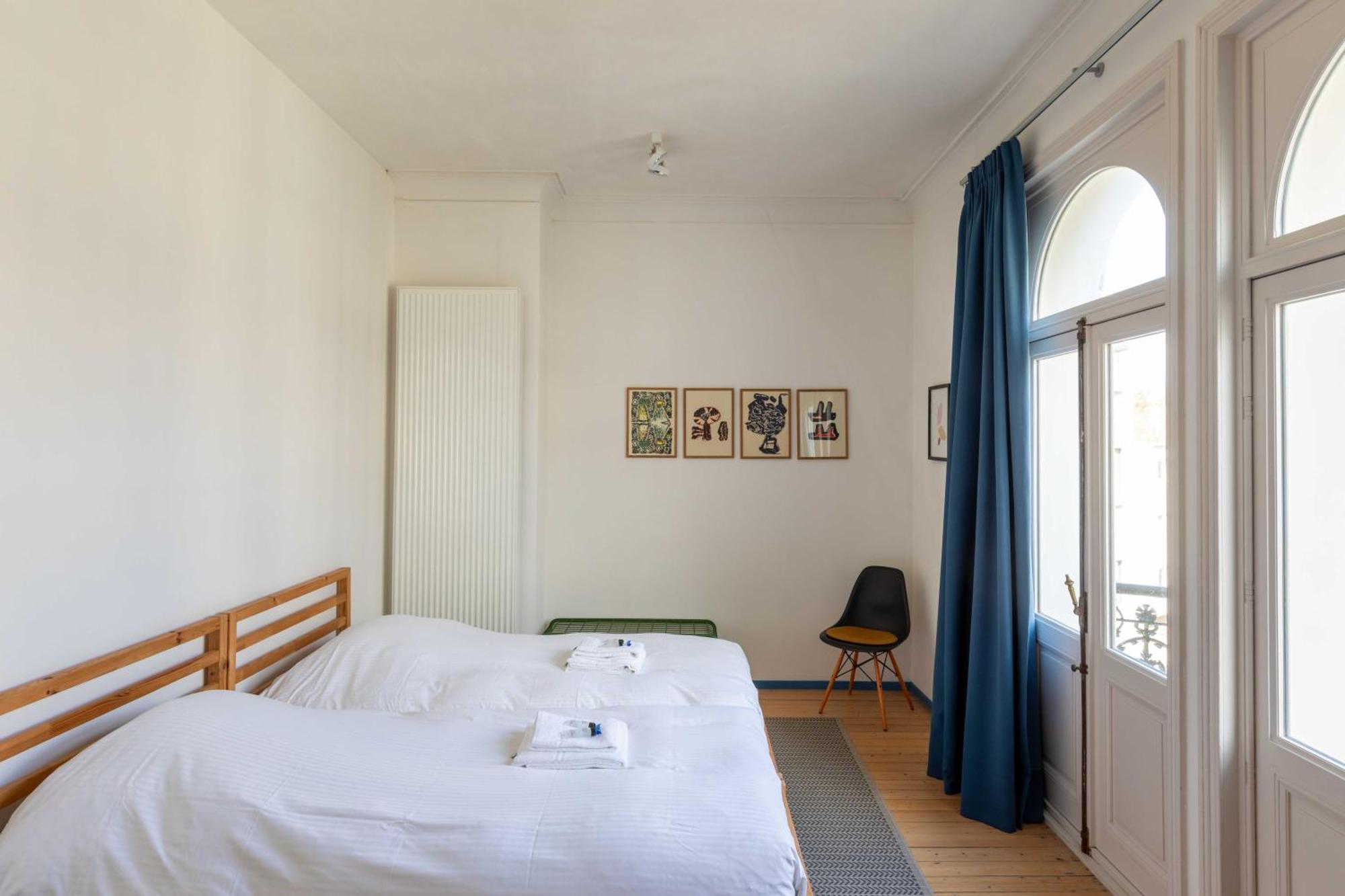 Spacious Belle Epoque House With Free Parking Oostende Exteriör bild
